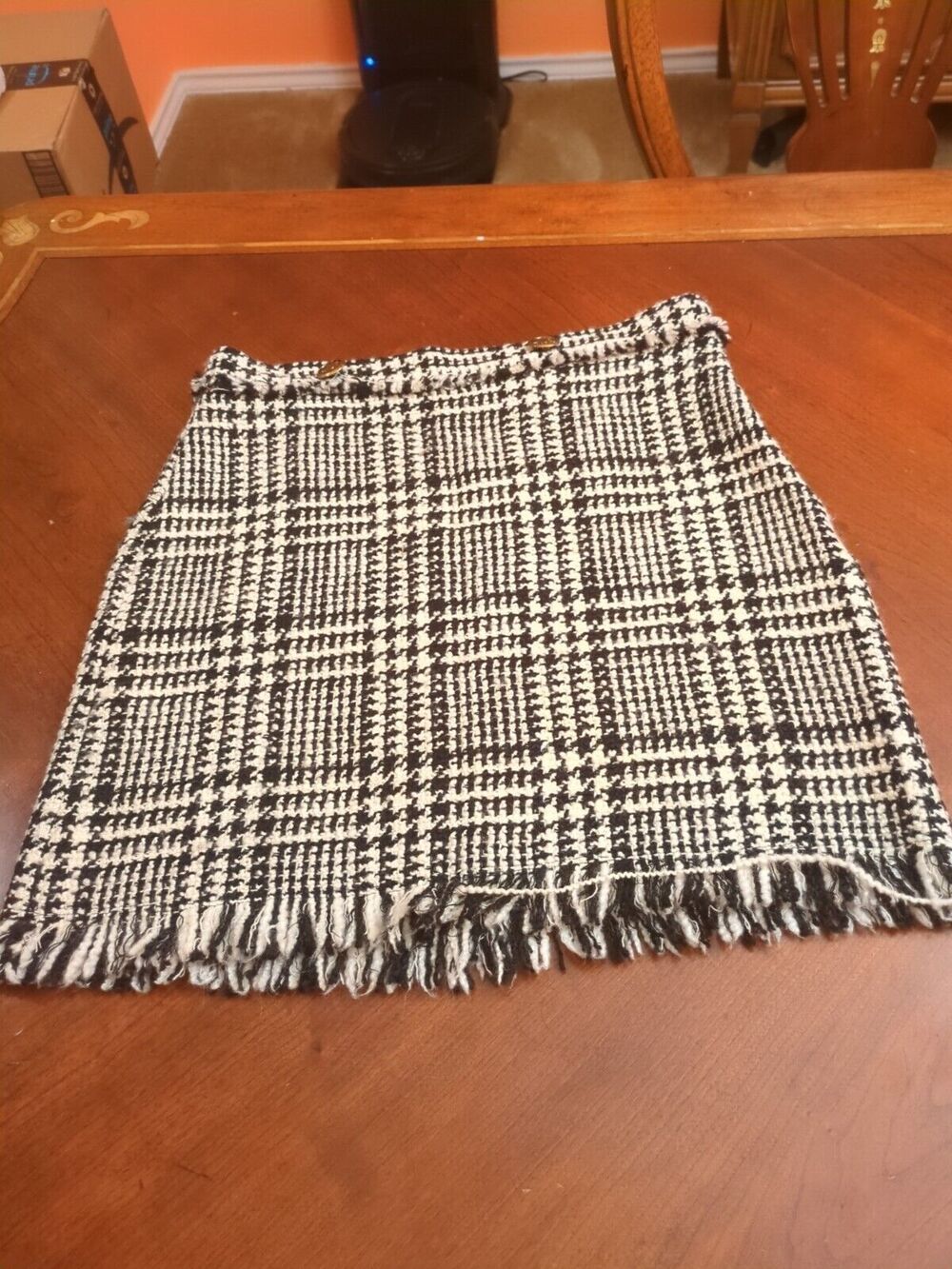 Zara Woman Tweed Mini Skirt S Plaid Houndstooth Black White Size S